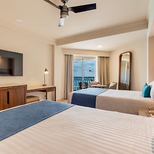 Deluxe Ocean View Room